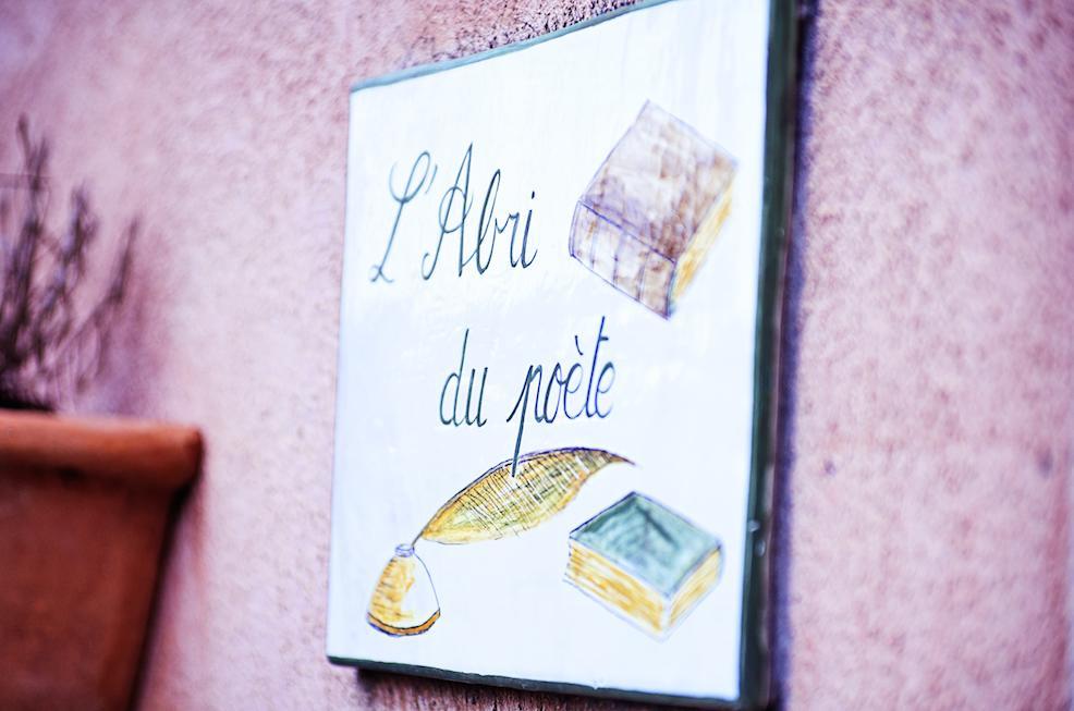 L'Abri Du Poete Bed & Breakfast Besse-sur-Issole Dış mekan fotoğraf