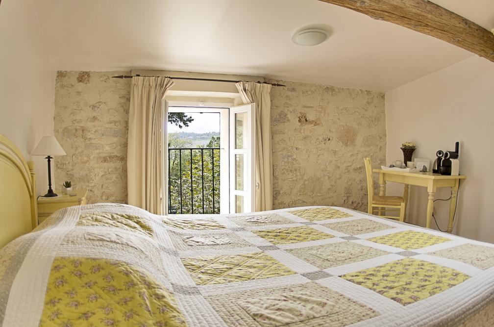 L'Abri Du Poete Bed & Breakfast Besse-sur-Issole Oda fotoğraf