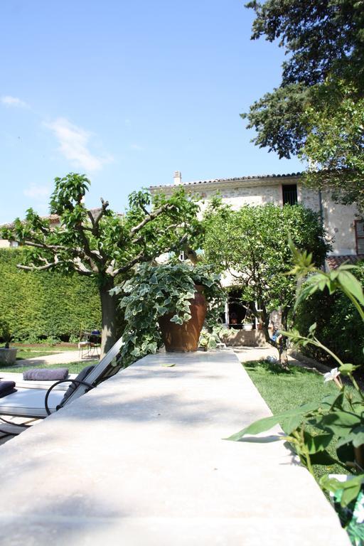 L'Abri Du Poete Bed & Breakfast Besse-sur-Issole Dış mekan fotoğraf